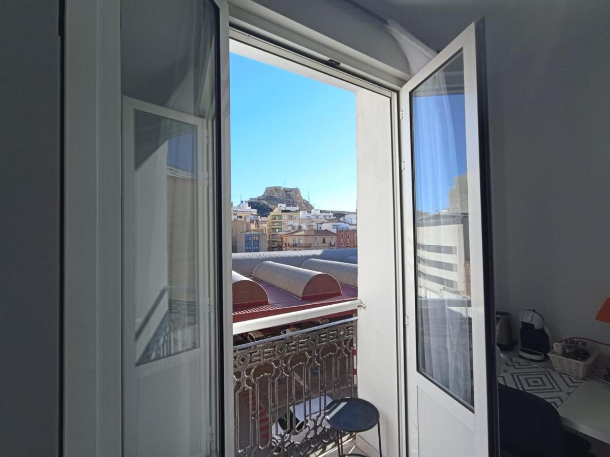 Room With Private Bathroom And Balcony Nearby The Mercado Central, Center And Beach Alicante Exteriör bild